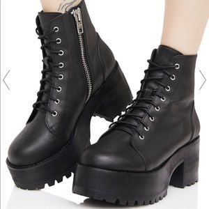Current Mood Black Raven Boots